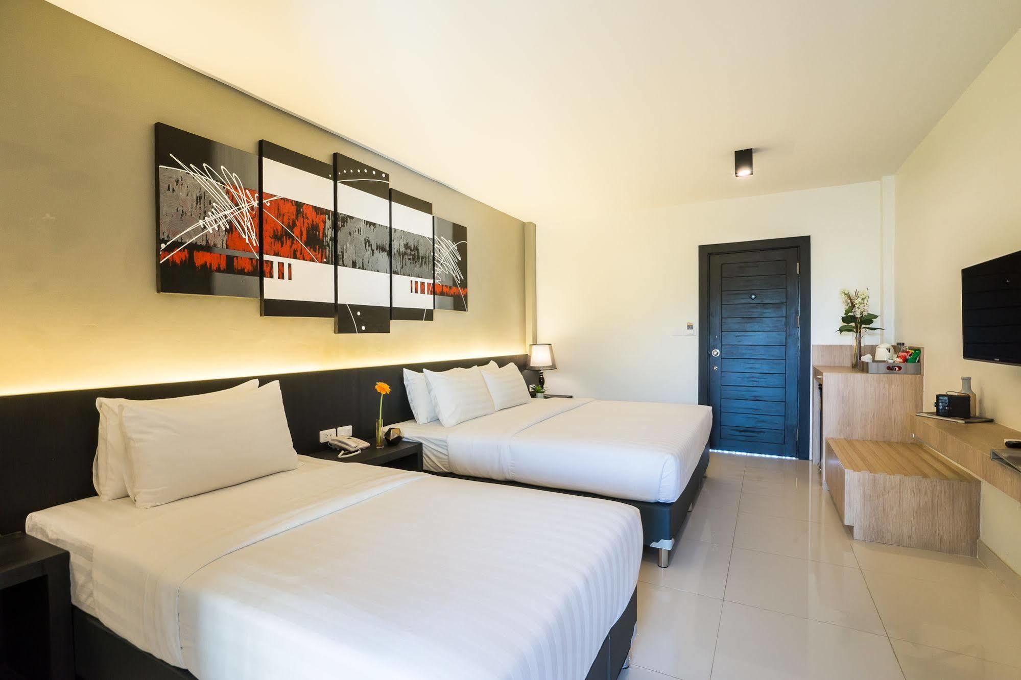 Ivory Villa City Bang Lamung Exterior photo